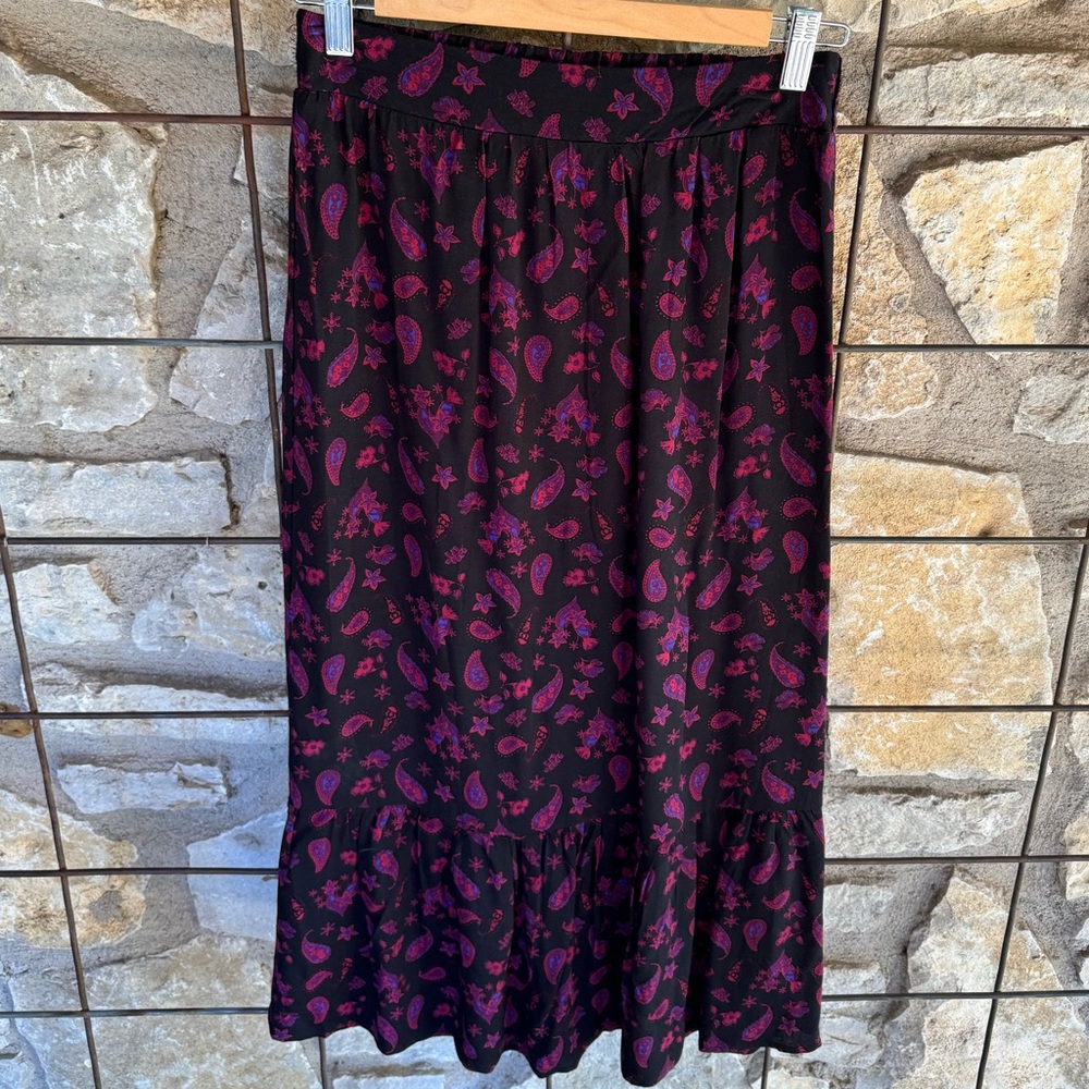 Lark and Grey Paisley Print Long boho skirt